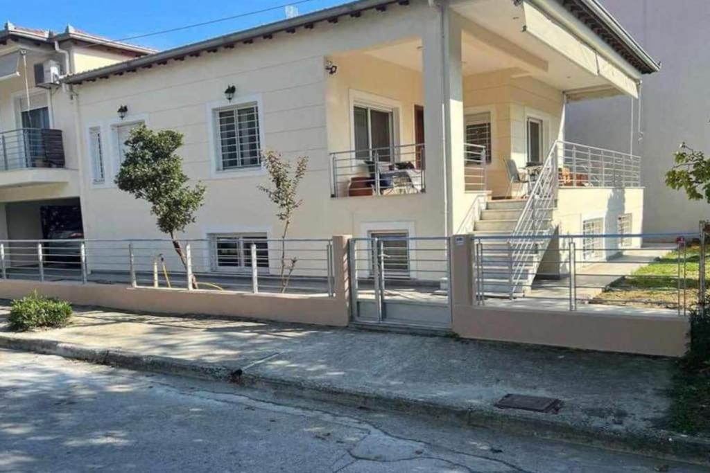 Το Σπίτι Του Μύλου Των Ξωτικών Tríkala Exterior foto